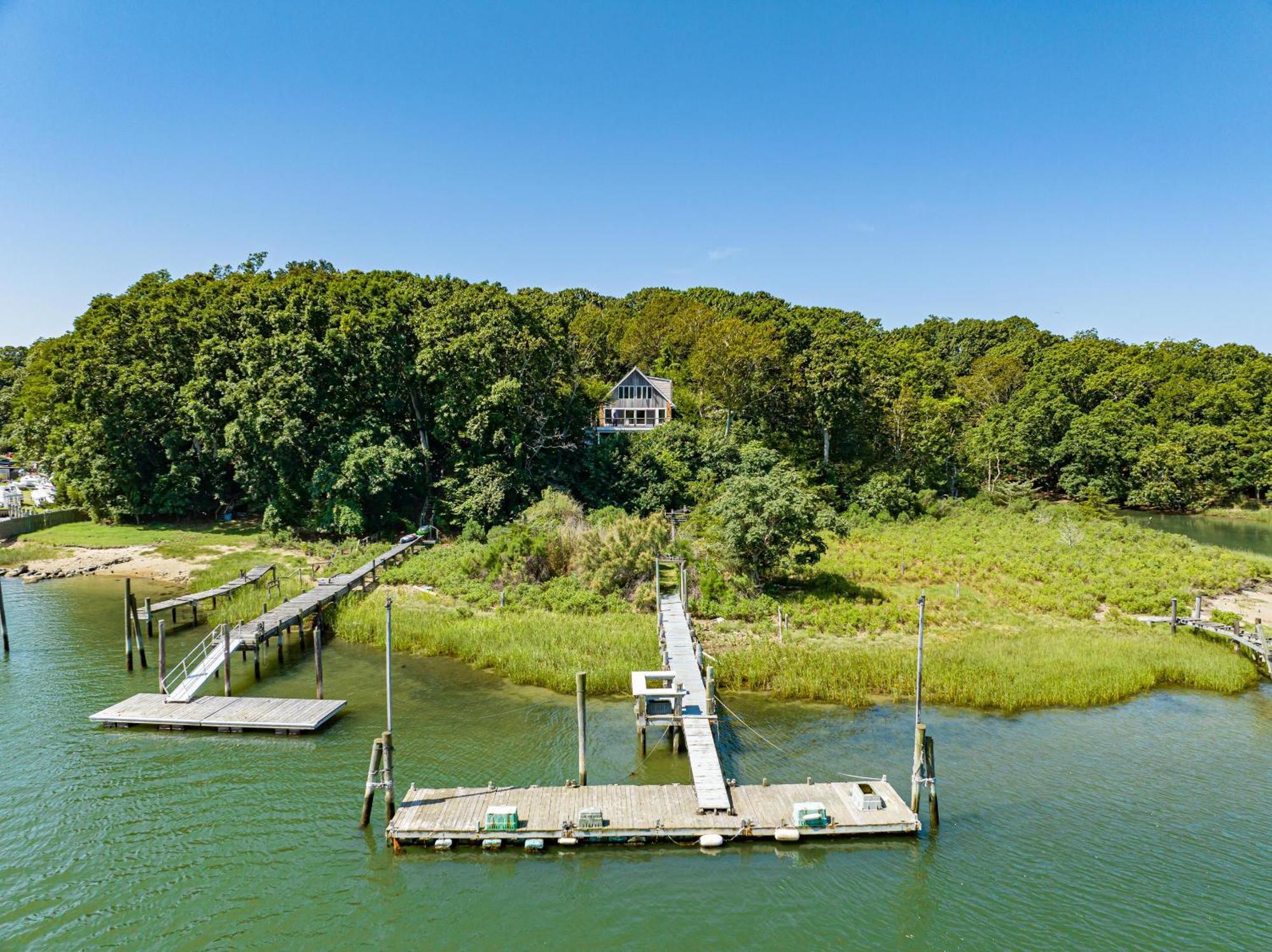 Nature'S Paradise: Private Dock & Water Views Mattituck Ngoại thất bức ảnh